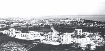 Jacky R�ault, La prol�tarisation achev�e sinon achevable notamment ouvri�re. HLM nazairiens